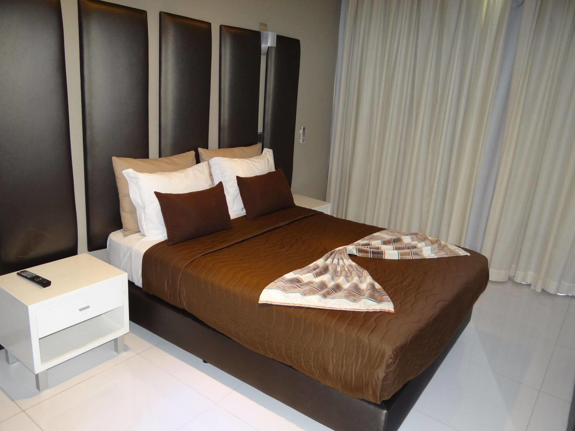 Rk Suite Hotel Luanda Extérieur photo